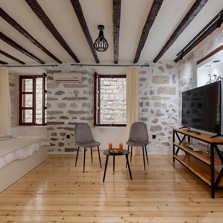 Quince&Sparkle Apartments Old Town كوتور المظهر الخارجي الصورة