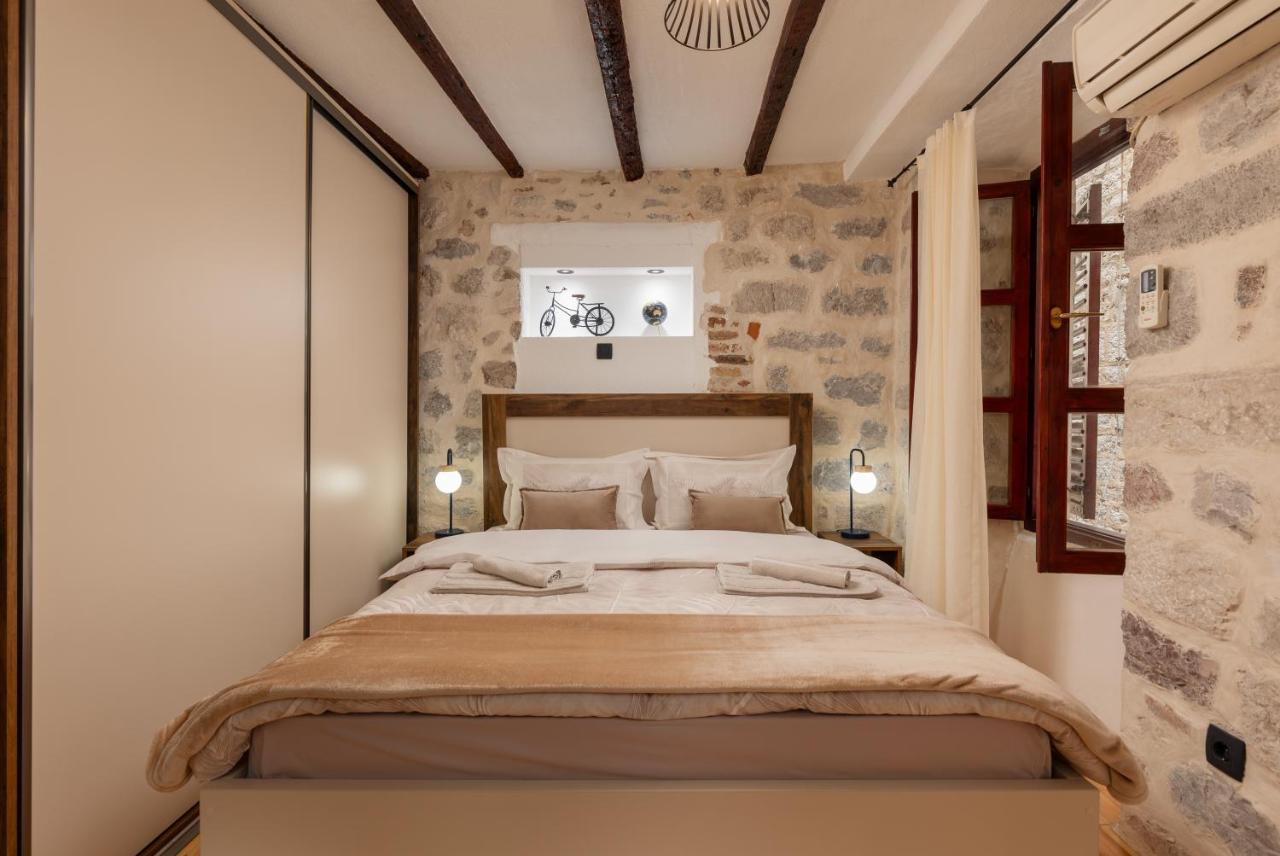 Quince&Sparkle Apartments Old Town كوتور المظهر الخارجي الصورة